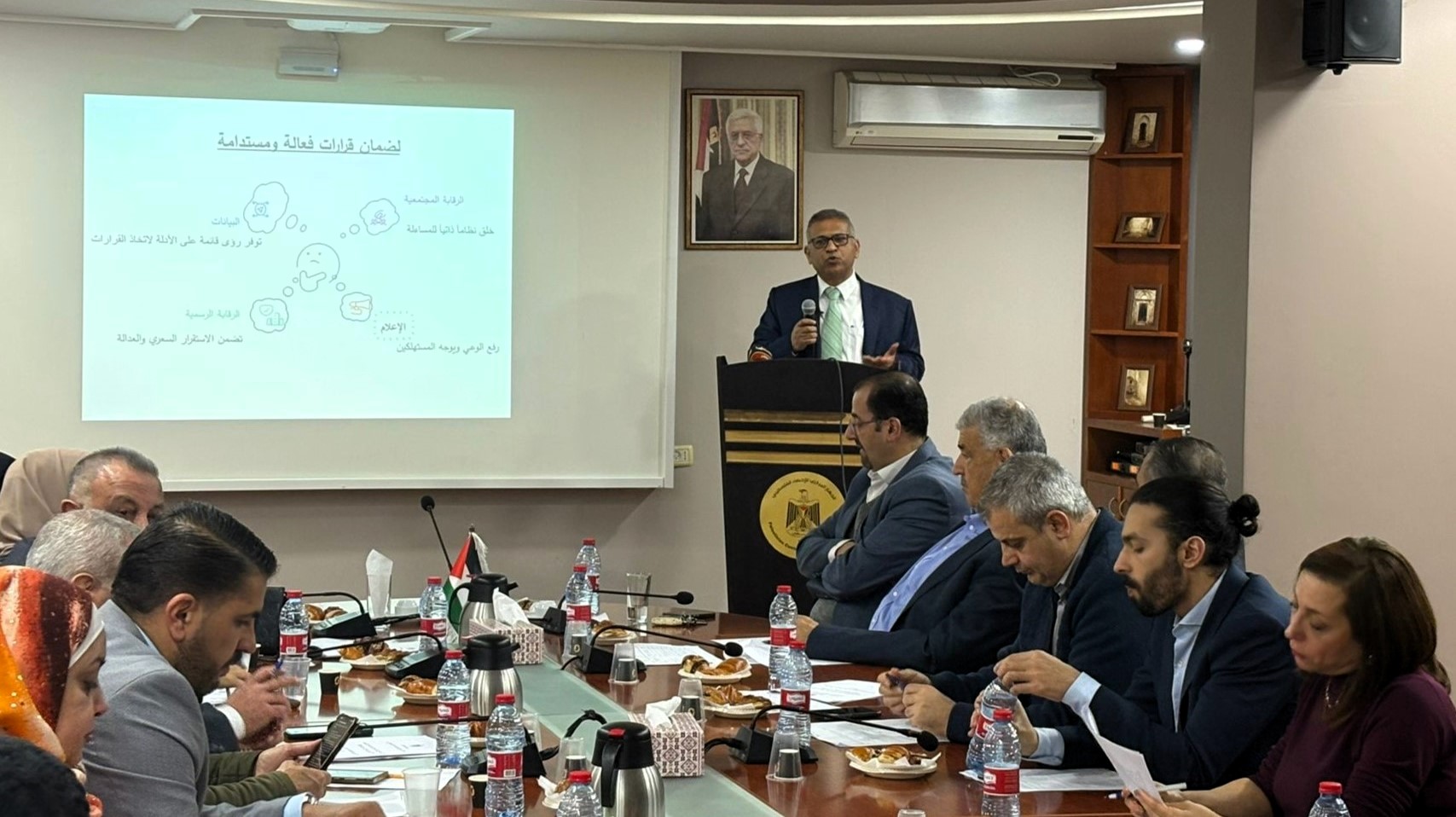 جانب من الورشة (وفا)